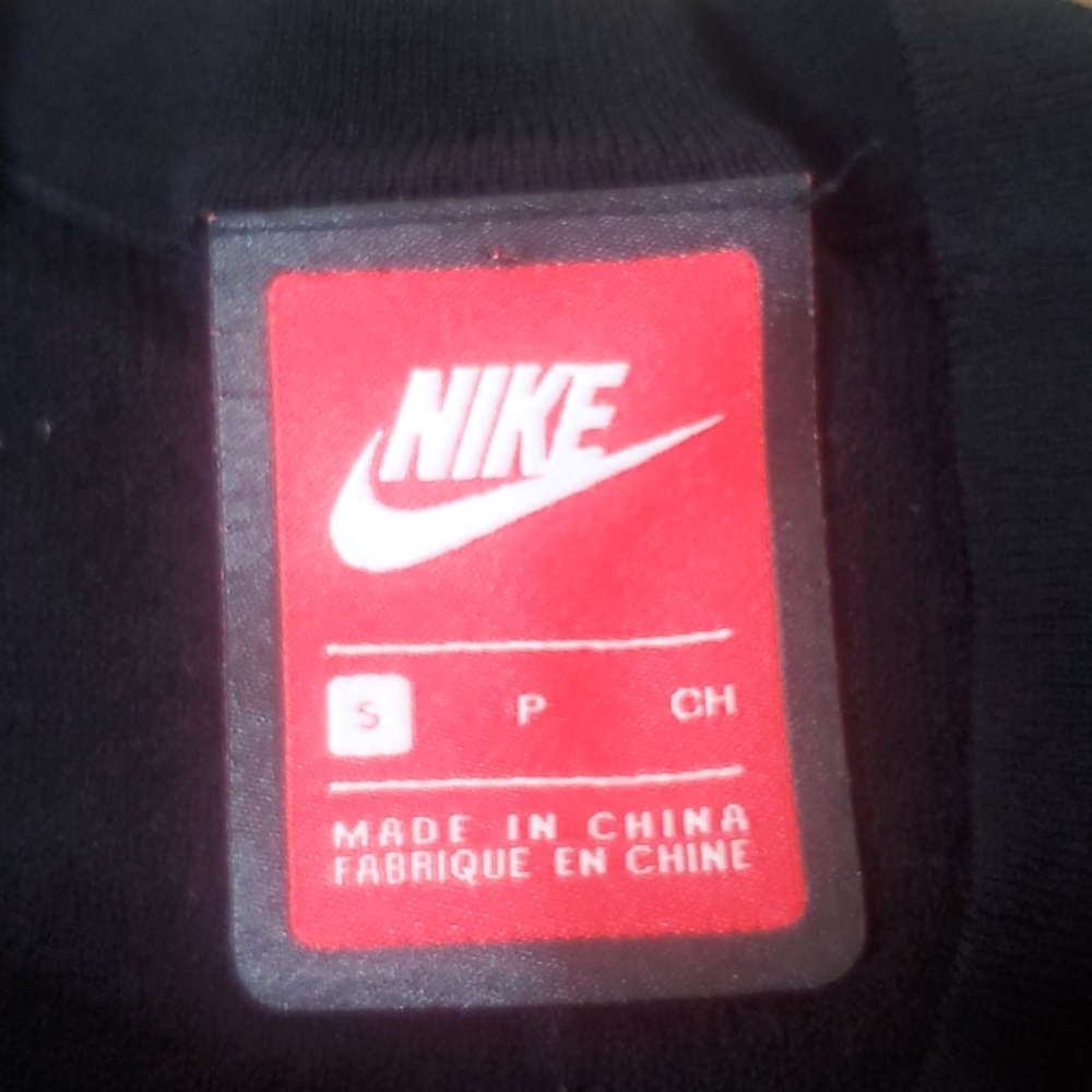 NIKE Black Short Sleeve Blouse Size S - Picture 6 of 7